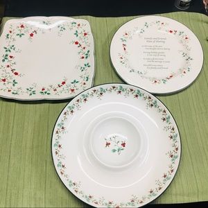 Pfaltzgraff winterberry set of 3